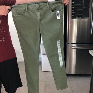Green old navy pants NWT